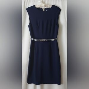 Karin Stevens Blue Sleeveless Knee-Length Sheath Dress with Sophisticated Detail